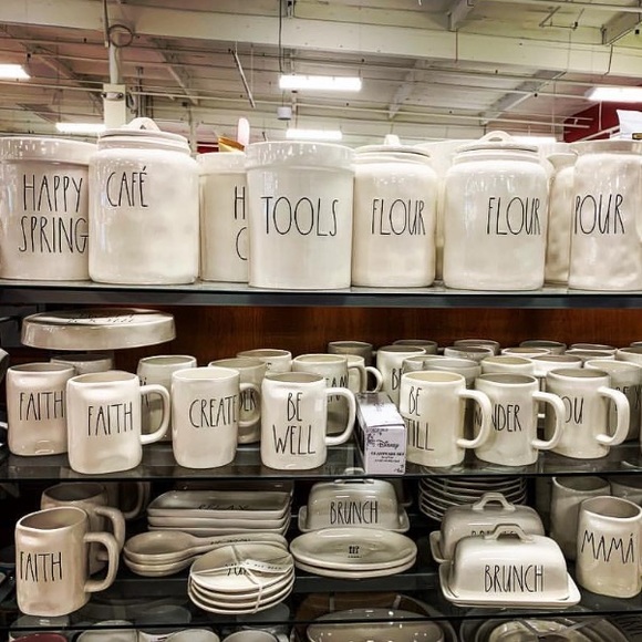 🌸SOLD🌸RAE DUNN 2014 Crown Teapot Extremely RARE - Picture 15 of 16